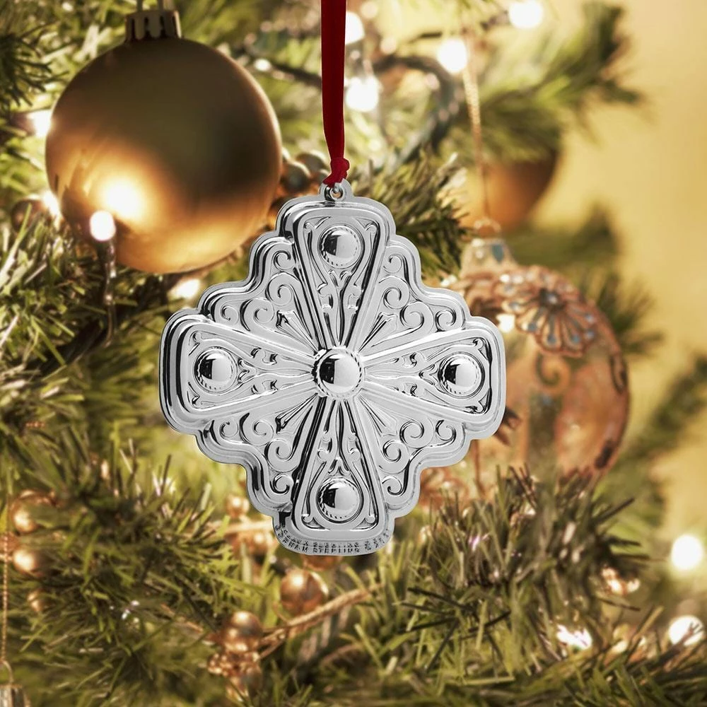 Best deal 👍 Gorham® 2021 Sterling Cross Ornament 8th Edition 🌟 4 Best deal 👍 Gorham® 2021 Sterling Cross Ornament 8th Edition 🌟 - Image 2