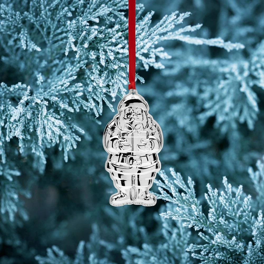 Best Pirce ✔️ Wallace® 2022 Sterling Santa Ornament 6th Edition ✨ 4 Best Pirce ✔️ Wallace® 2022 Sterling Santa Ornament 6th Edition ✨ - Image 2
