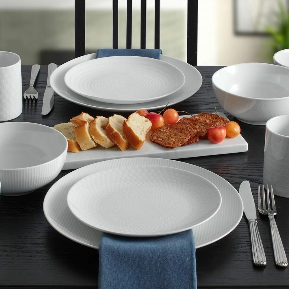 Brand new 👍 Mikasa® Cheers® White 40 Piece Dinnerware Set, Service for 8 🌟 4 Brand new 👍 Mikasa® Cheers® White 40 Piece Dinnerware Set, Service for 8 🌟 - Image 2