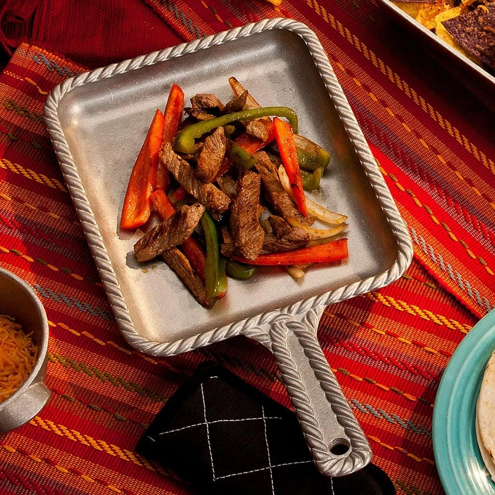 Promo 🎉 Wilton Armetale® Gourmet Grillware Rectangular Skillet ⭐ 4 Promo 🎉 Wilton Armetale® Gourmet Grillware Rectangular Skillet ⭐ - Image 2