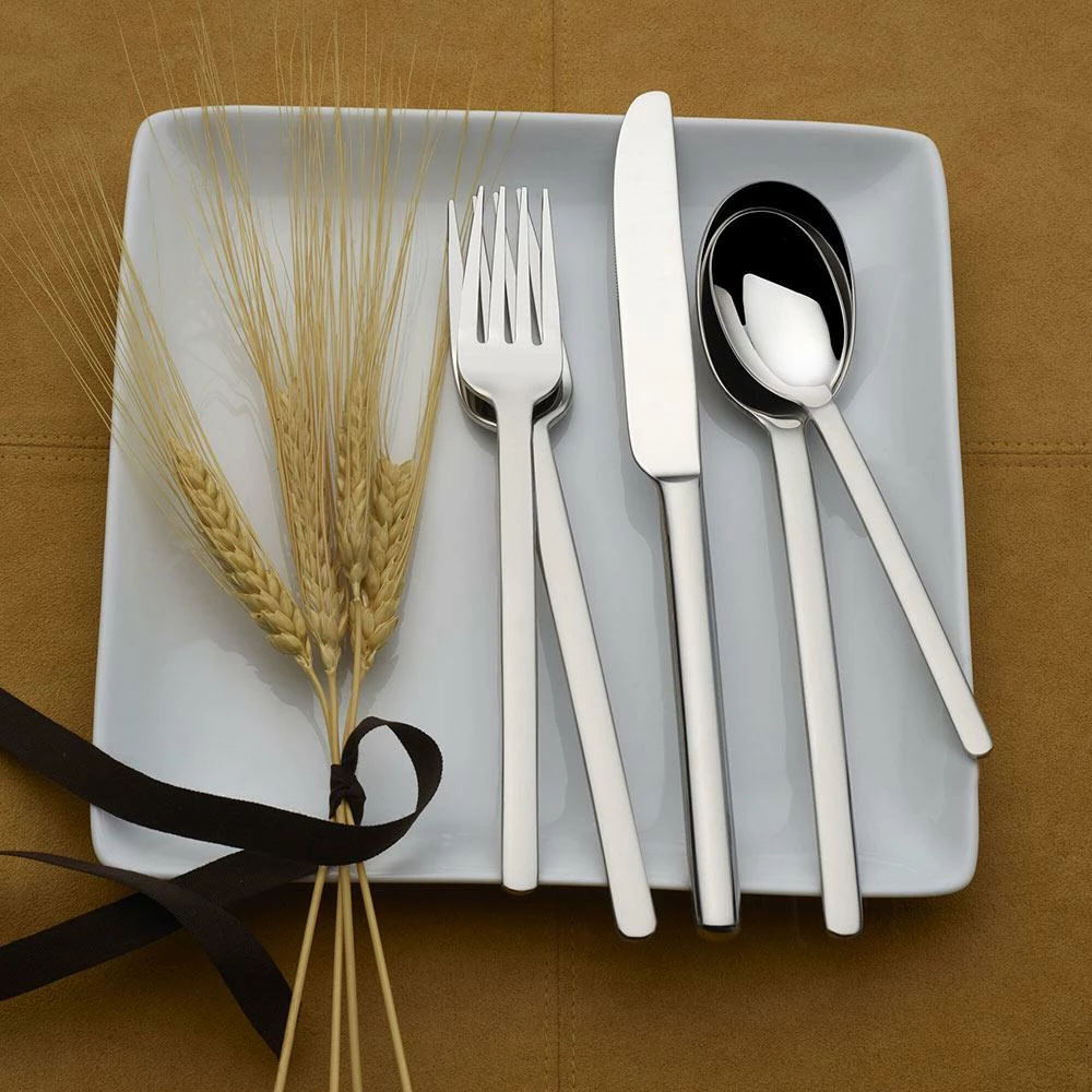 Brand new 😍 Mikasa® Zena 20 Piece Flatware Set, Service for 4 😍 4 Brand new 😍 Mikasa® Zena 20 Piece Flatware Set, Service for 4 😍 - Image 2